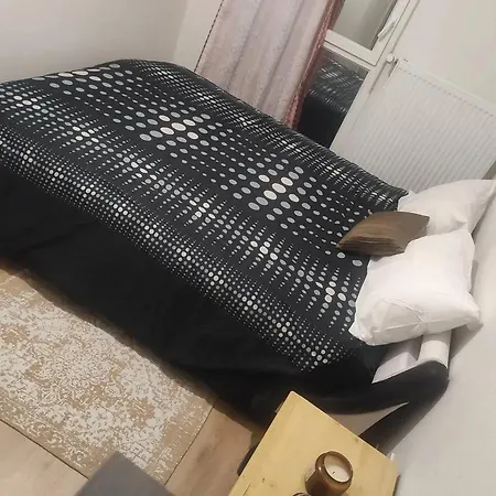 Charmant A Avec Balcon Et Parking * Μετς